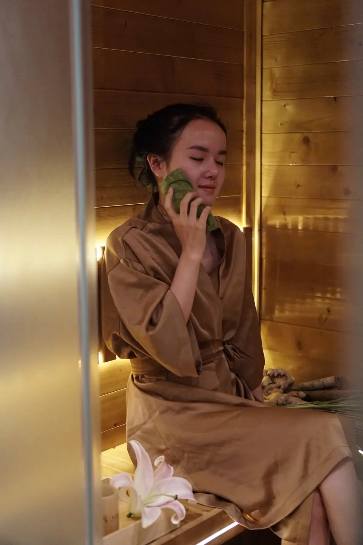 Herbal cedar sauna at An Yên Holistic Healing Spa